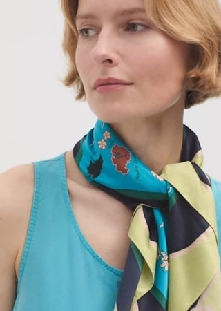 Pañuelo Pacific Islands satén - Imagen 1